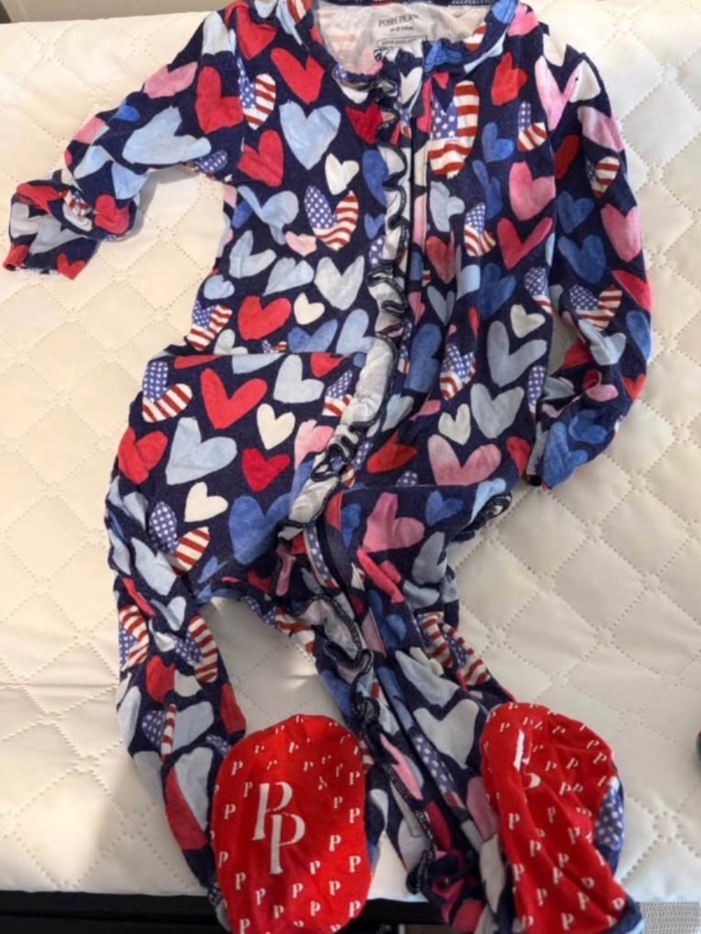 Posh peanut heart onsies 6-9 months - Picture 4 of 4